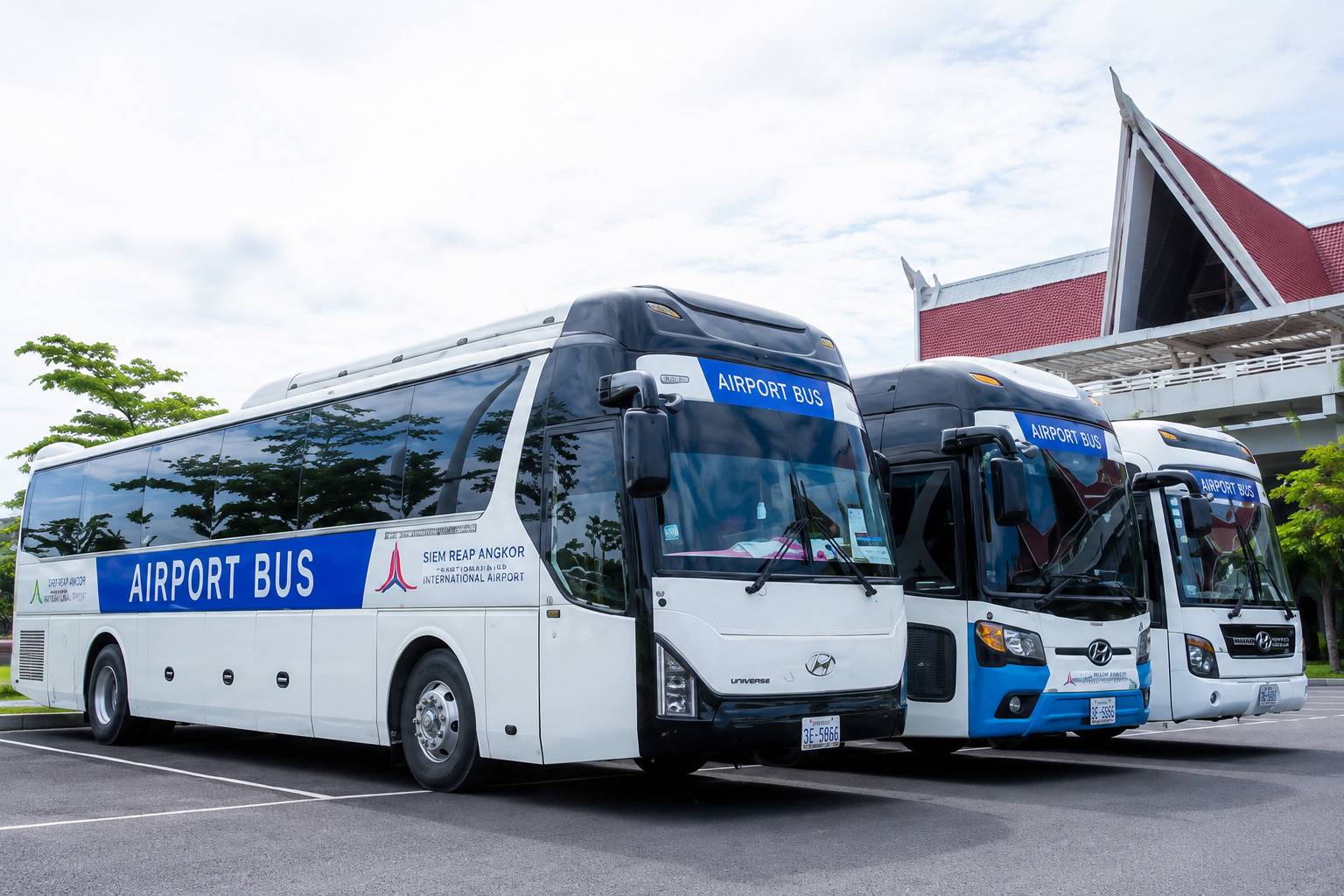 Airport Shuttle Buses