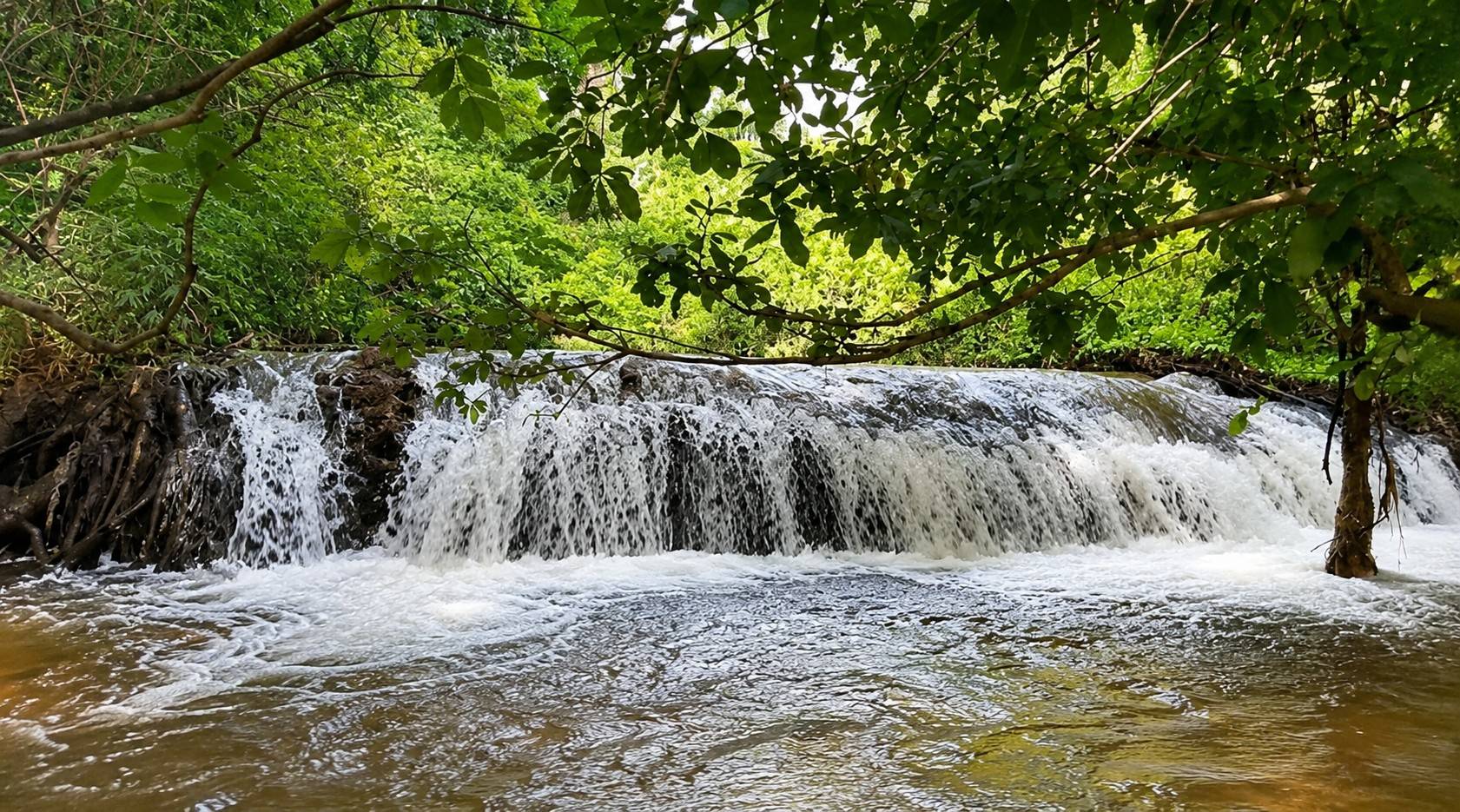 Cha Ong Waterfall